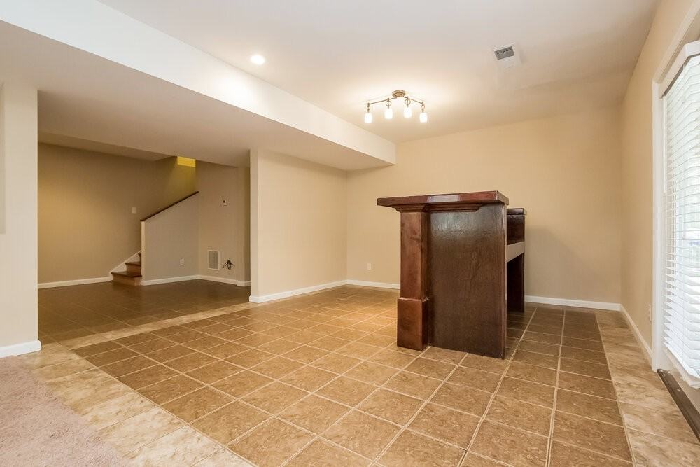 3885 Dollar Cir - Photo 5 of 17