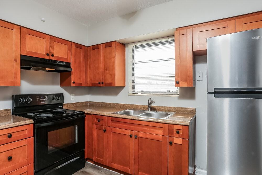 3270 Nw 177th Ter - Photo 6 of 15