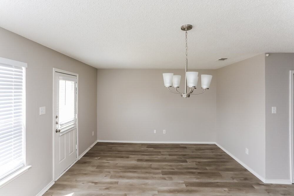 2036 Silverado Dr - Photo 5 of 17