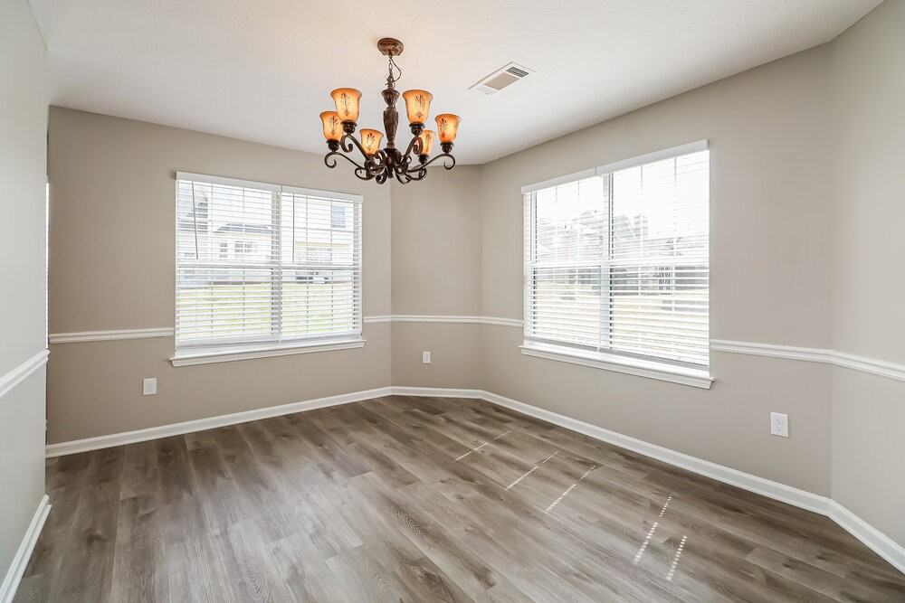 20 Grayson Ln - Photo 4 of 17