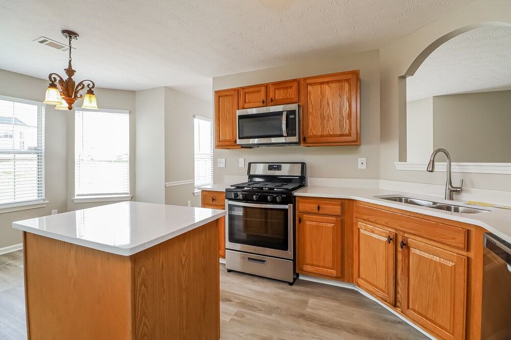 20 Grayson Ln - Photo 5 of 17