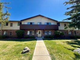 featured image of 15835 N111 W15831-15835 Vienna Court