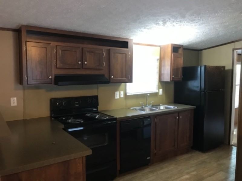 833 Lovell Rd #37 - Photo 2 of 20