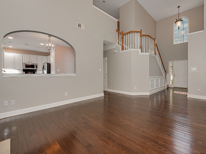 2124 Sablewood Dr - Photo 6 of 33