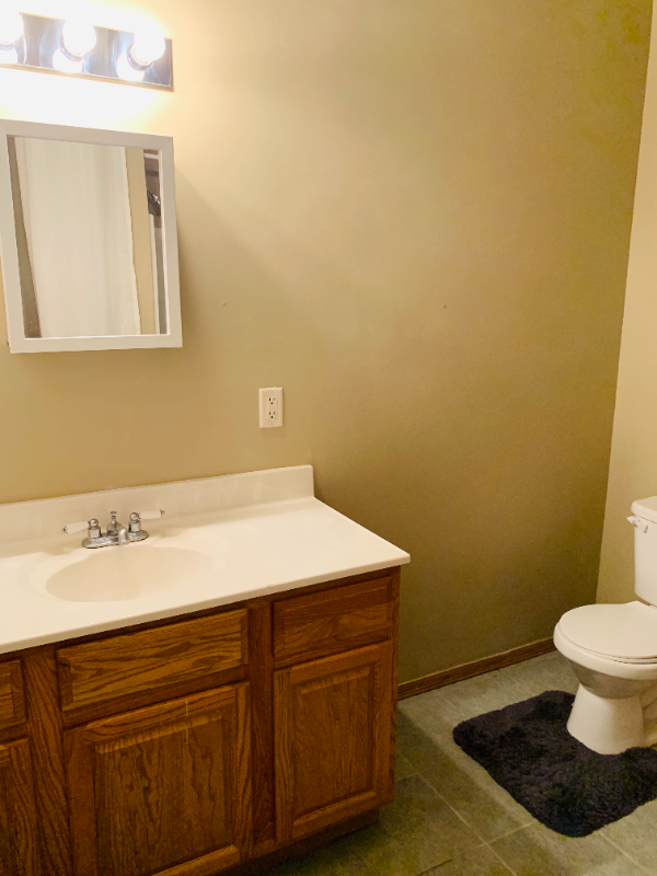 311 N 8th St #220 - Photo 5 of 8