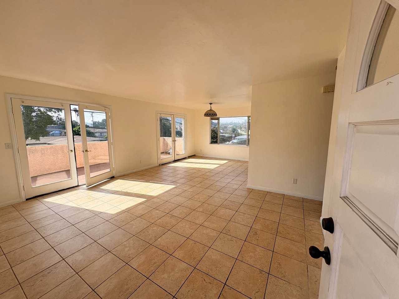 6052 Horton Dr - Photo 3 of 11