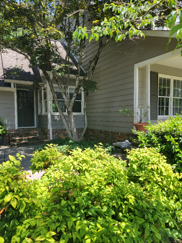 712 E Fox Den Dr - Photo 2 of 39