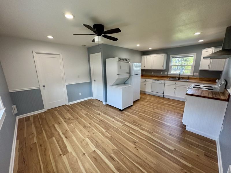 3000 North Everettblock 16Th Ave #B - Photo 6 of 12