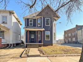 featured image of 612 N 5th St