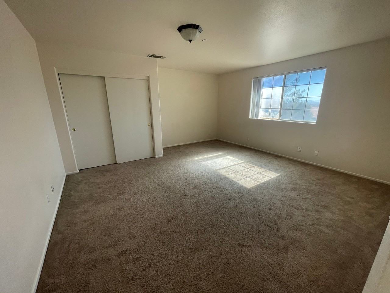 16359 Siskiyou Rd #3 - Photo 5 of 7