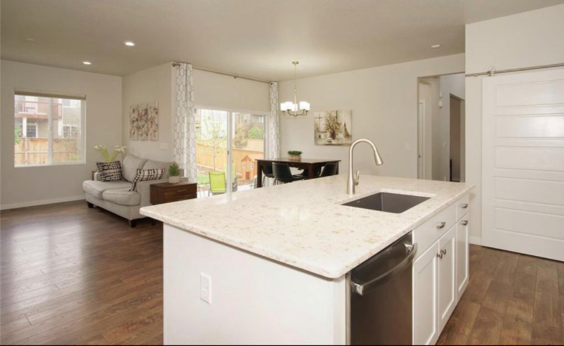 14212 Mosaic Ave - Photo 6 of 21
