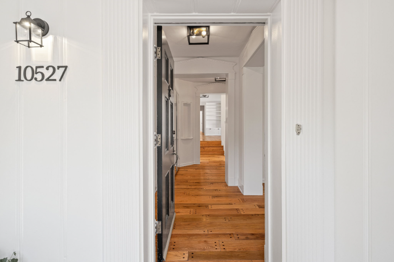 10527 Le Conte Ave - Photo 4 of 44