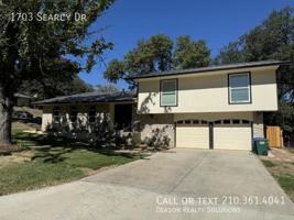 featured image of 1703 Searcy Dr