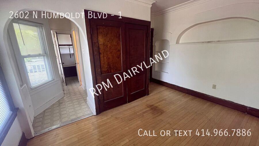 2602 N Humboldt Blvd #1 - Photo 3 of 10