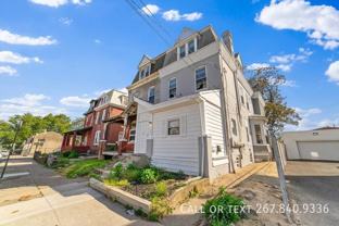 1682 Harrison St #3 - Photo 1 of 1