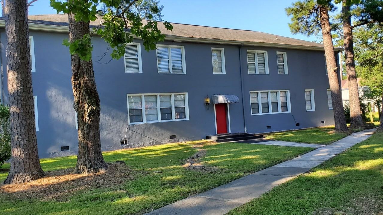 705 Louisiana Ave #2