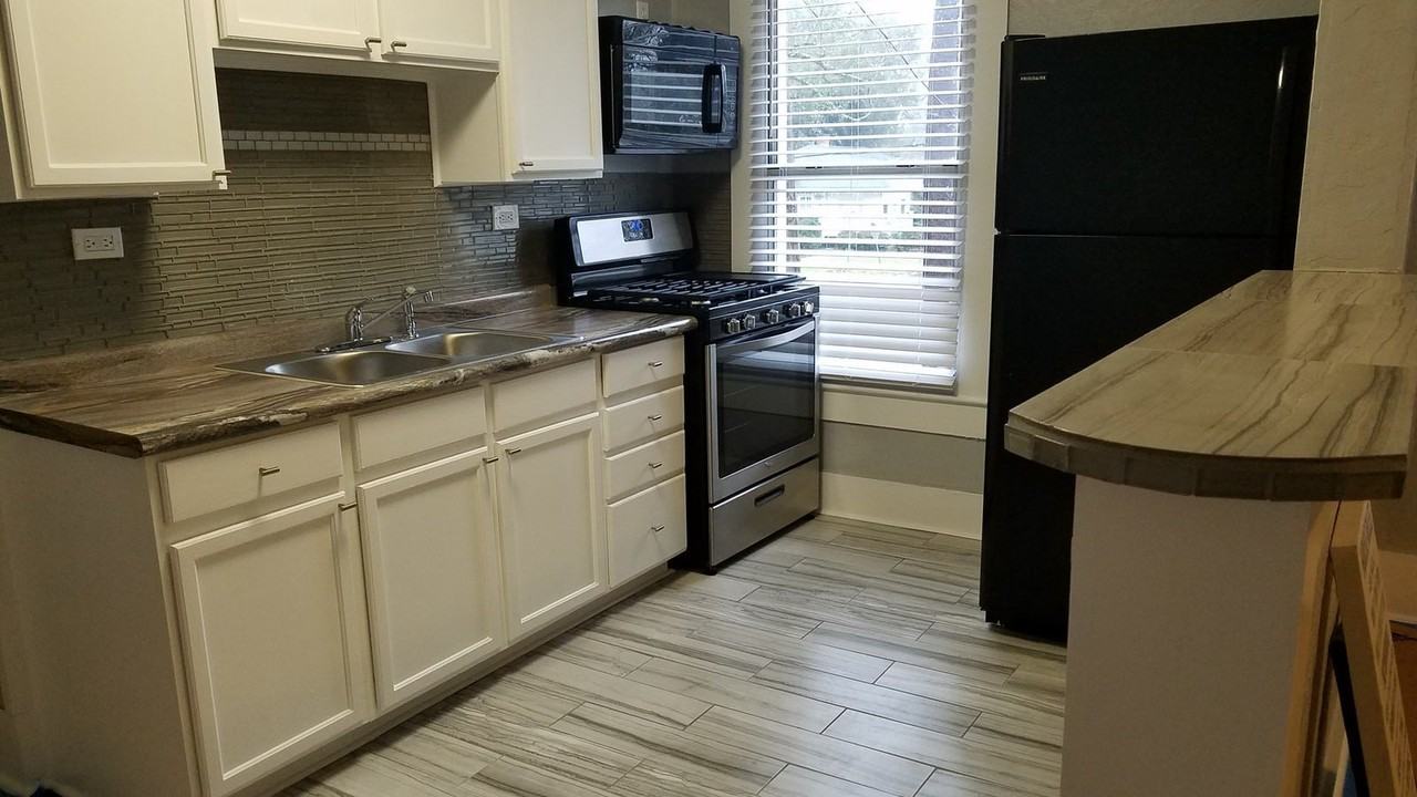 705 Louisiana Ave #2 - Photo 5 of 7