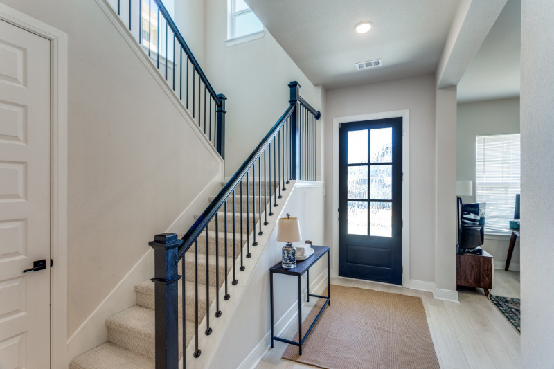 13832 Wembley Bend Way - Photo 2 of 10
