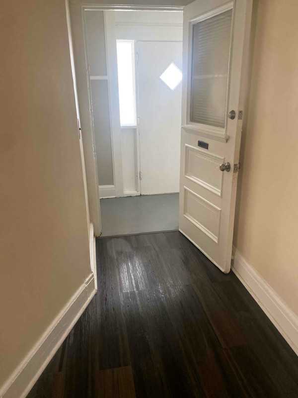 34 Eppirt St - Photo 3 of 9