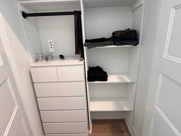 1645 Germantown Ave #3 - Photo 4 of 9