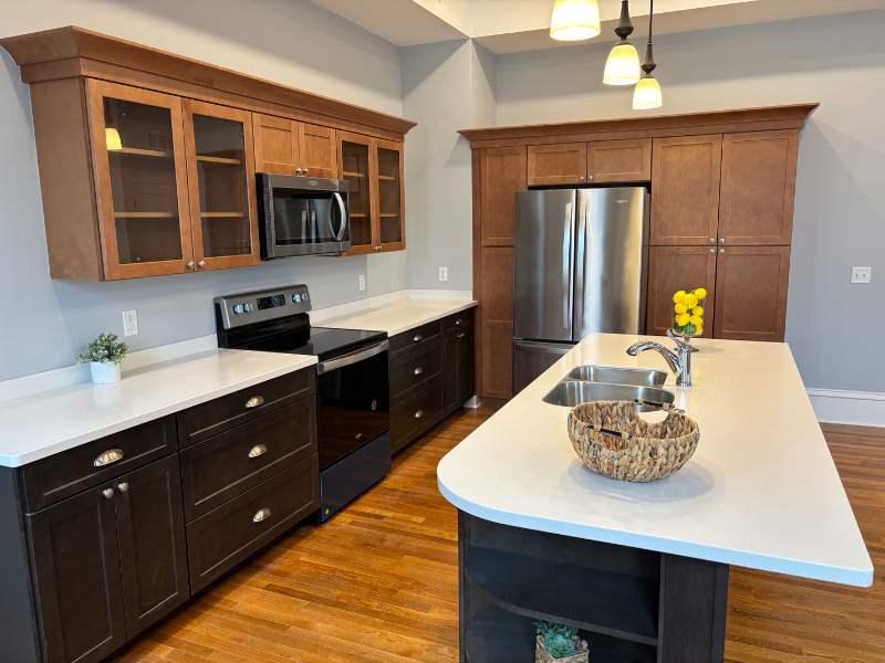 206 3rd Ave Sw #206-3rdAVE - Photo 2 of 20