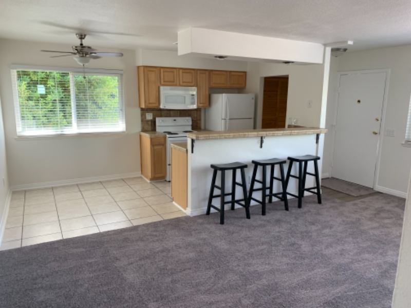 72770 Willow St #4 - Photo 5 of 22