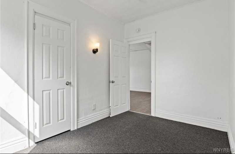 877 Prospect Ave - Photo 7 of 7