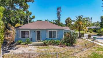 featured image of 702 21st Ave W