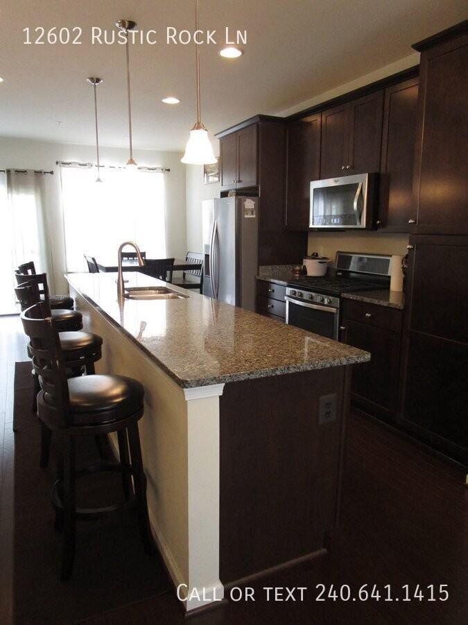 12602 Rustic Rock Ln - Photo 6 of 23