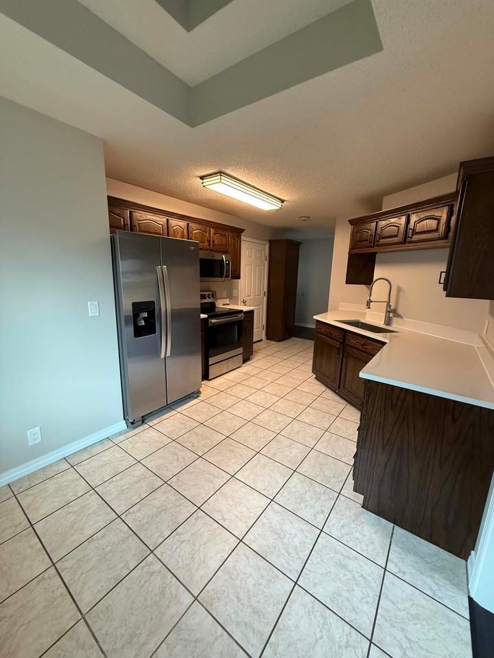 4312 W 26th Pl - Photo 3 of 7