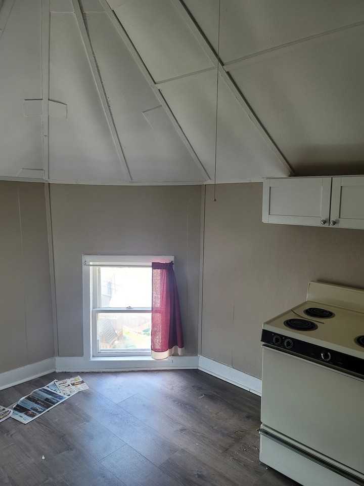 232 Elm St #4 - Photo 2 of 8