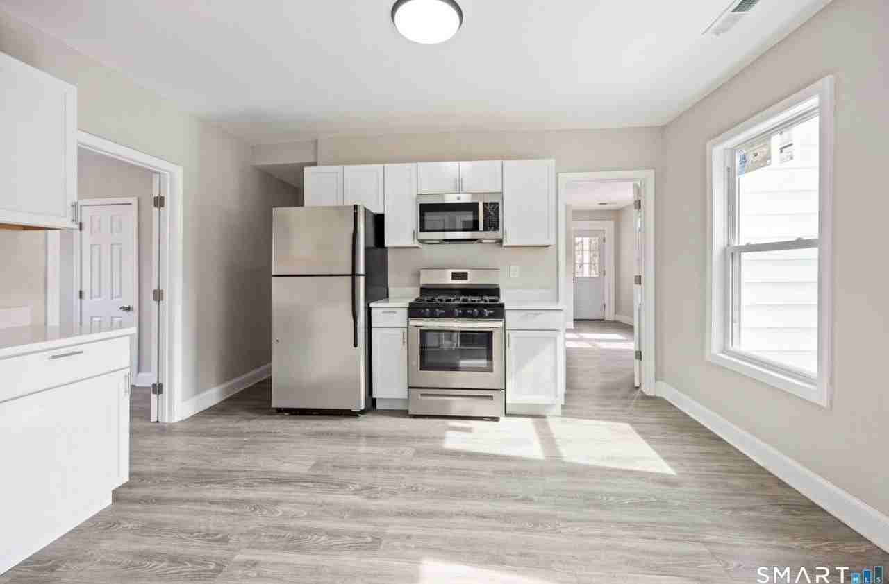 465 Washington Ave #2 - Photo 2 of 20
