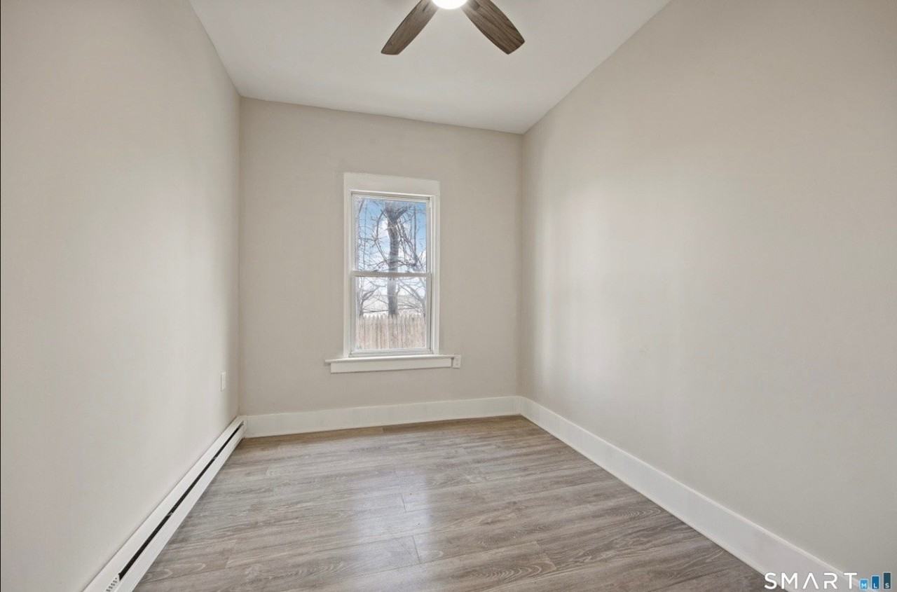 465 Washington Ave #2 - Photo 7 of 20