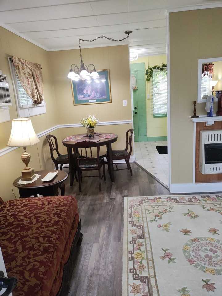 224 Clement Ave #B - Photo 5 of 20