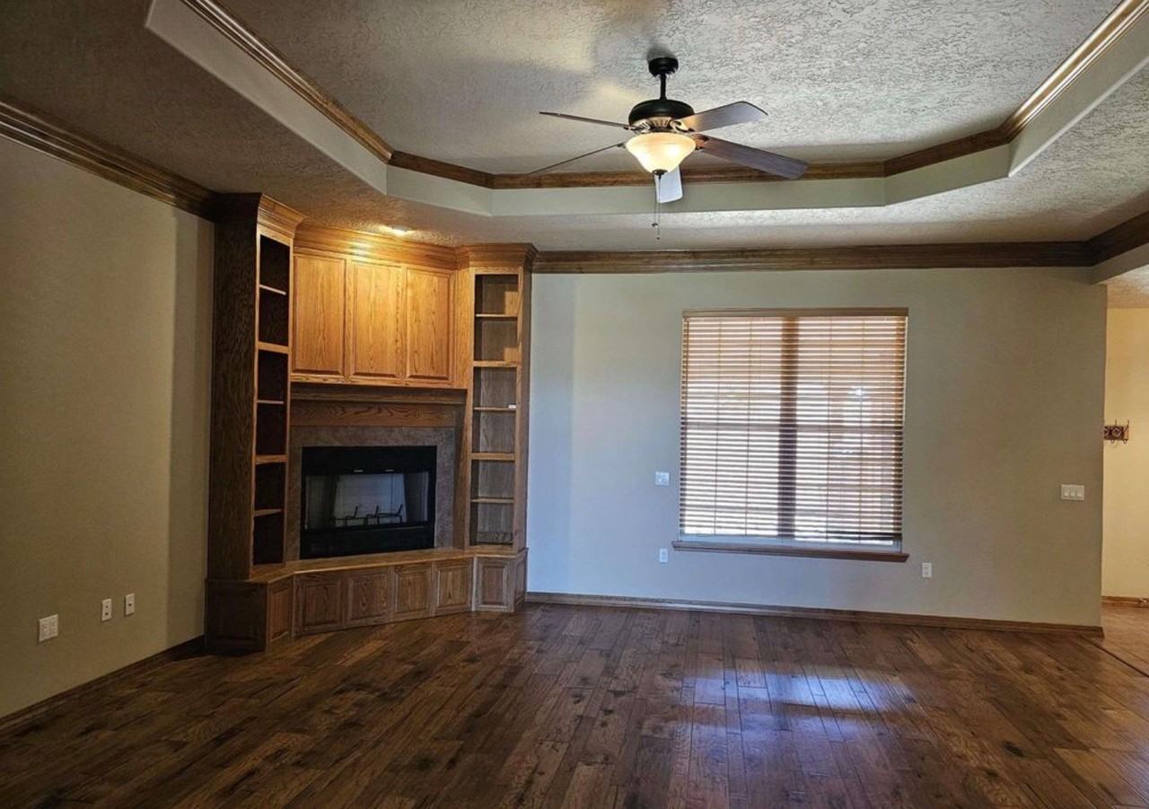 3509 Lew Wallace Dr - Photo 4 of 19