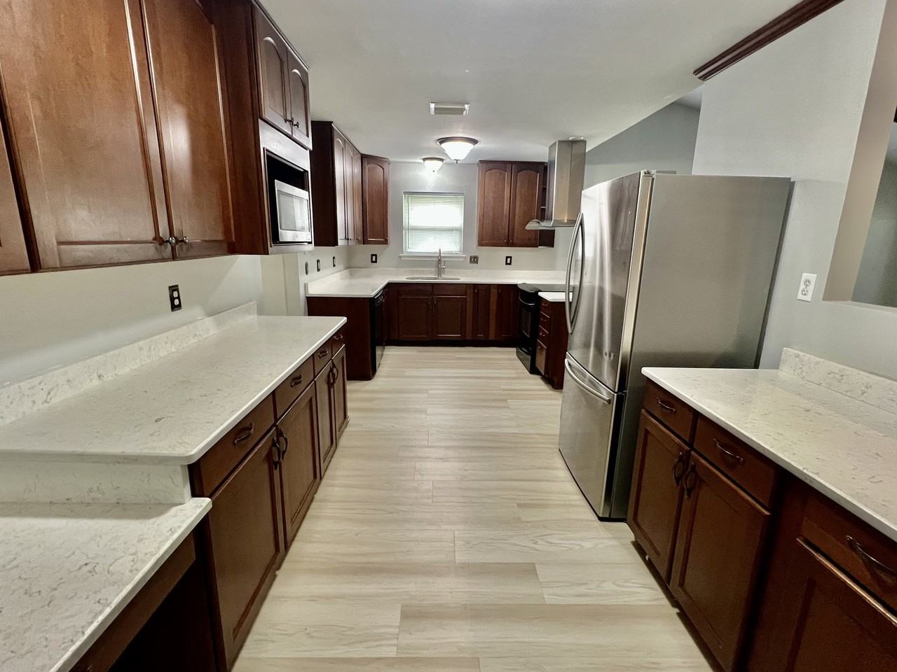 101 Dante Cir - Photo 2 of 17