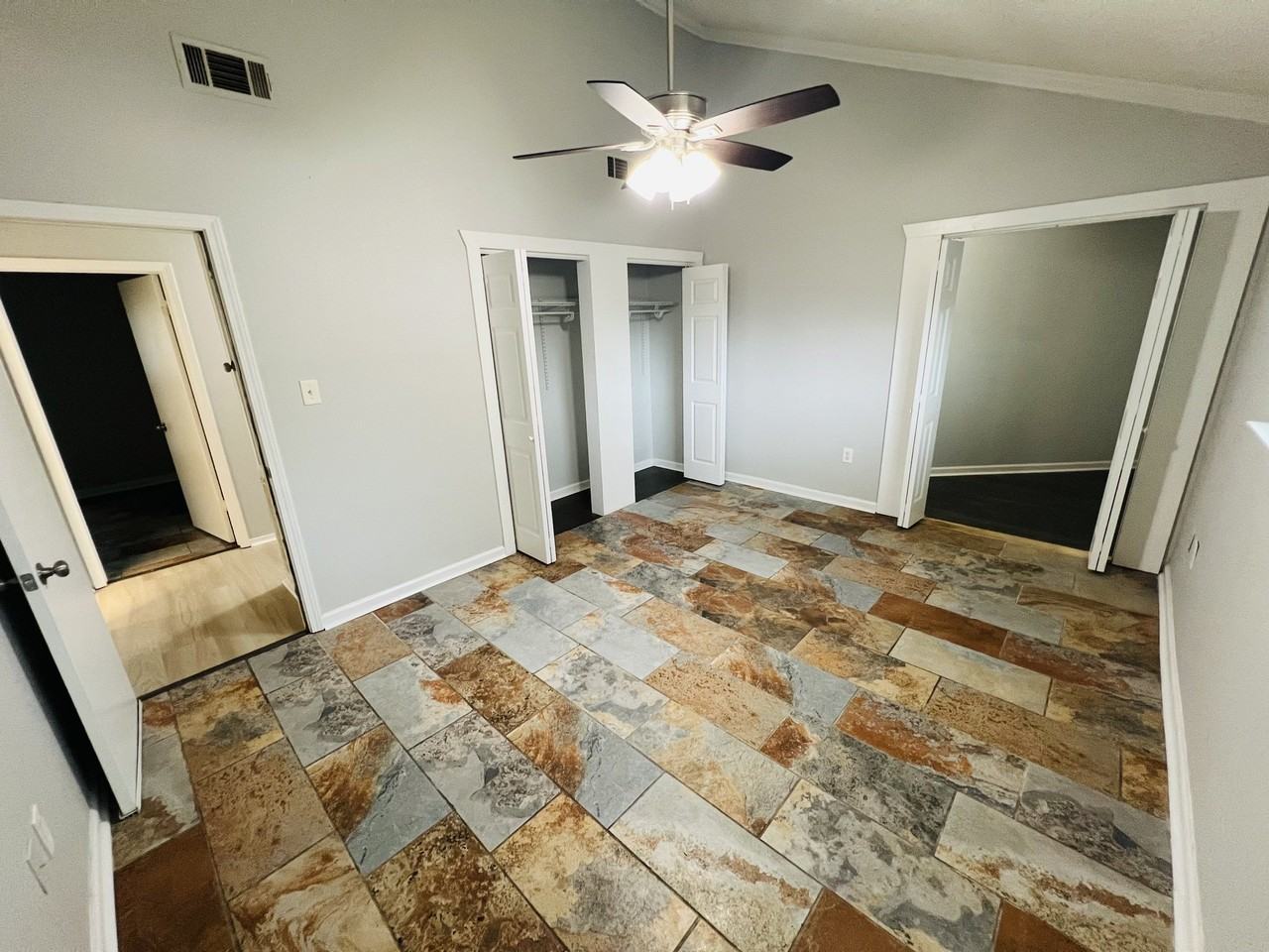 101 Dante Cir - Photo 6 of 17