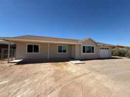 featured image of 4900 Tule Dr