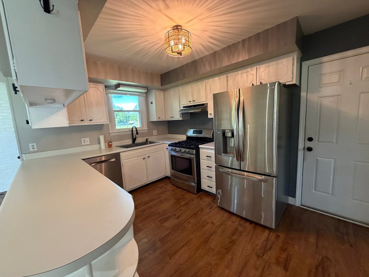 9200 W Lone Beech Dr - Photo 5 of 19