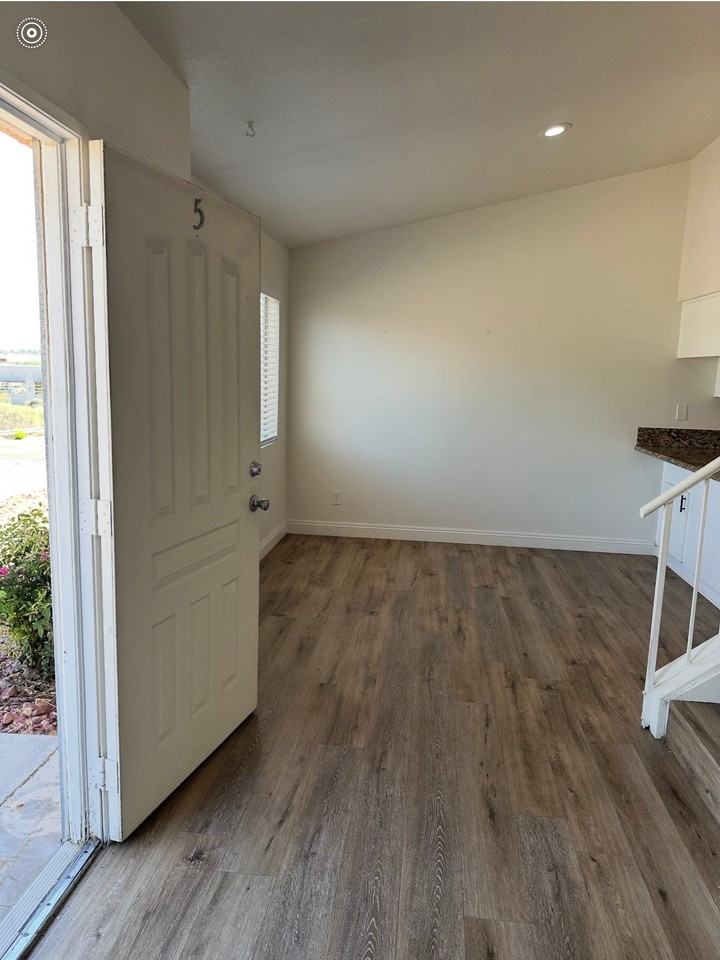 15978 Muni Rd #5 - Photo 4 of 11