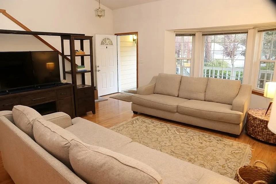 3767 N Player Dr - Photo 3 of 5
