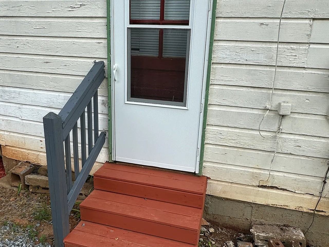 130 Shady Ln - Photo 3 of 12