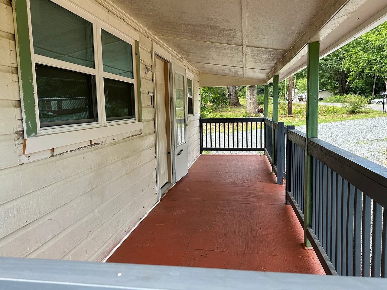 130 Shady Ln - Photo 5 of 12
