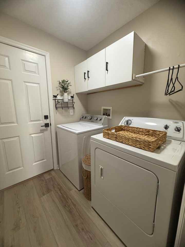 1744 Arash Cir - Photo 2 of 16