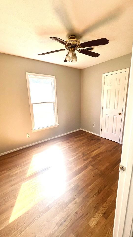 14720 Loren Dr - Photo 4 of 7