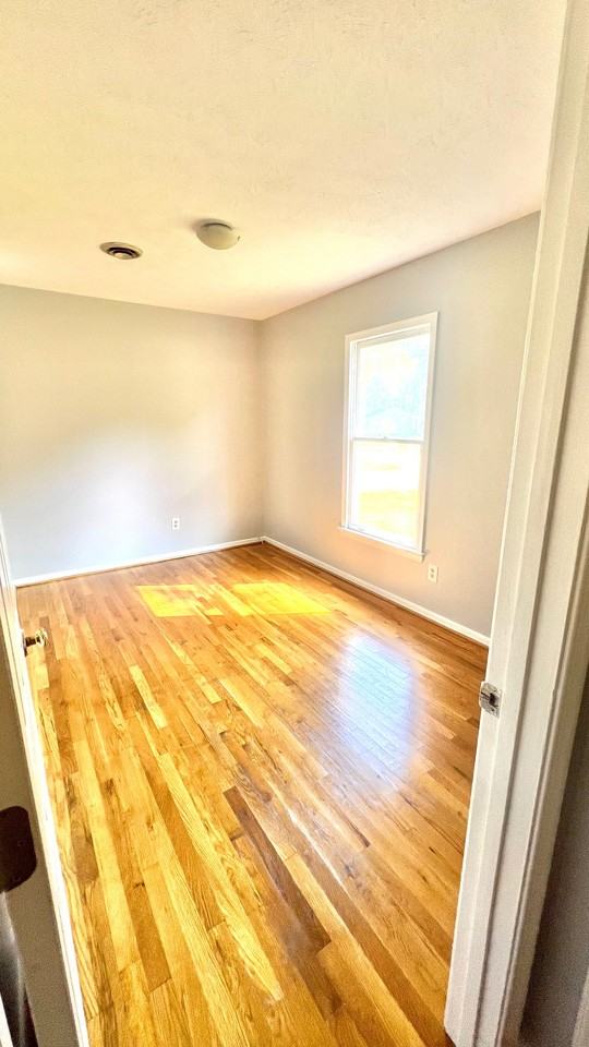 14720 Loren Dr - Photo 5 of 7