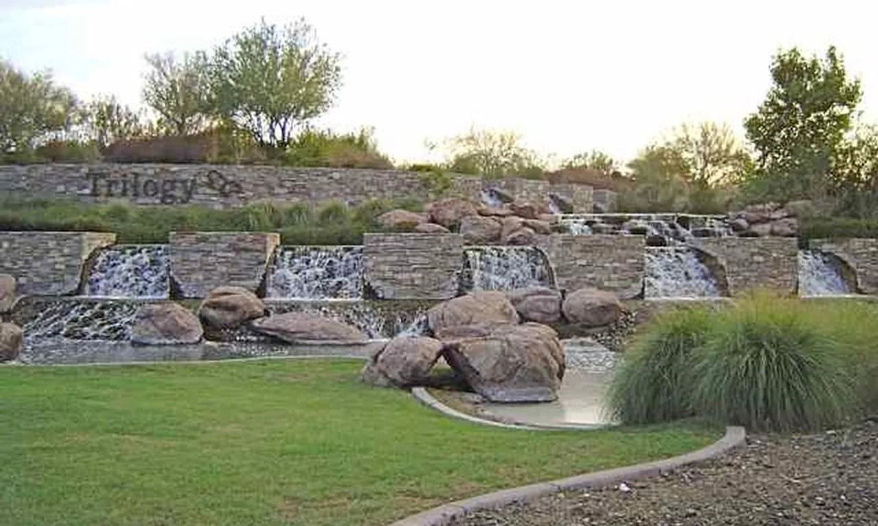 12411 W Roberta Ln - Photo 6 of 7