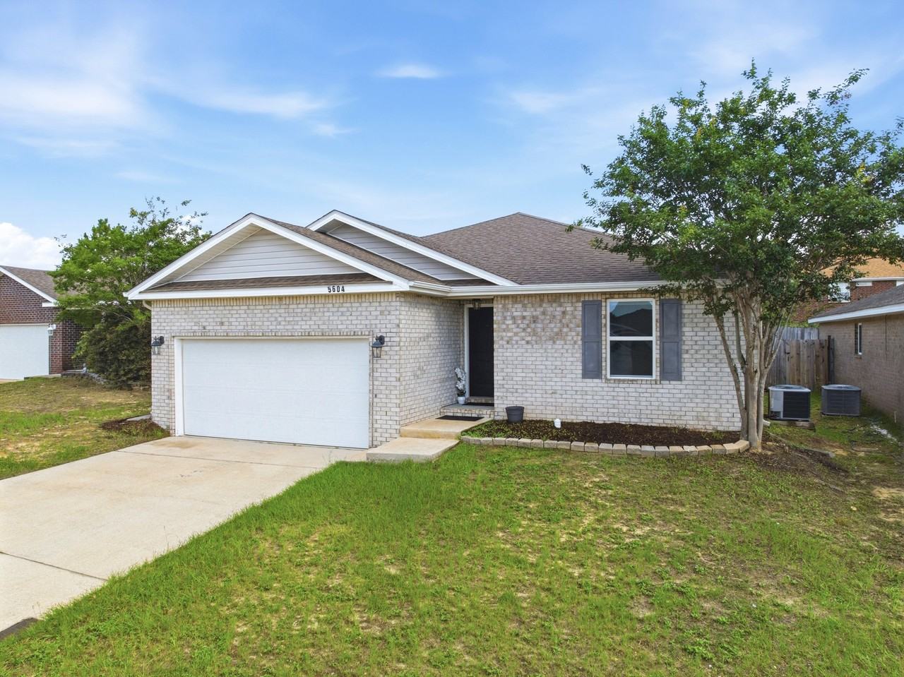 5604 Shooting Star Ct - Photo 3 of 19