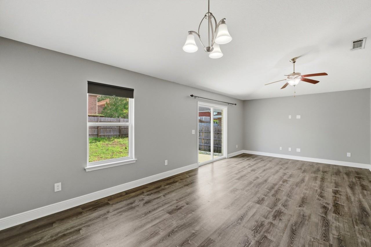 5604 Shooting Star Ct - Photo 6 of 19