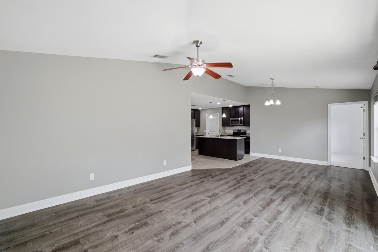 5604 Shooting Star Ct - Photo 7 of 19